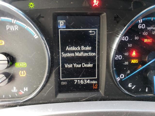 2018 TOYOTA RAV4 HV LE JTMRJREV8JD226021