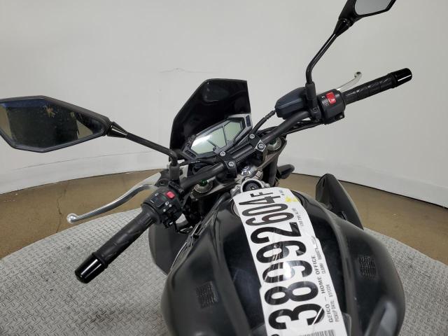 2016 KAWASAKI ZR800 B - JKBZRCB14GDA20882