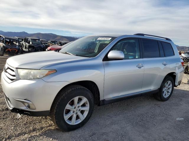 Lot #2441467803 2013 TOYOTA HIGHLANDER salvage car