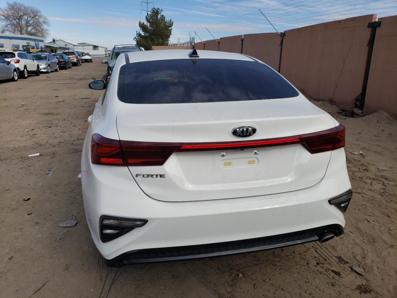 2019 Kia Forte Fe vin: 3KPF24AD6KE092772