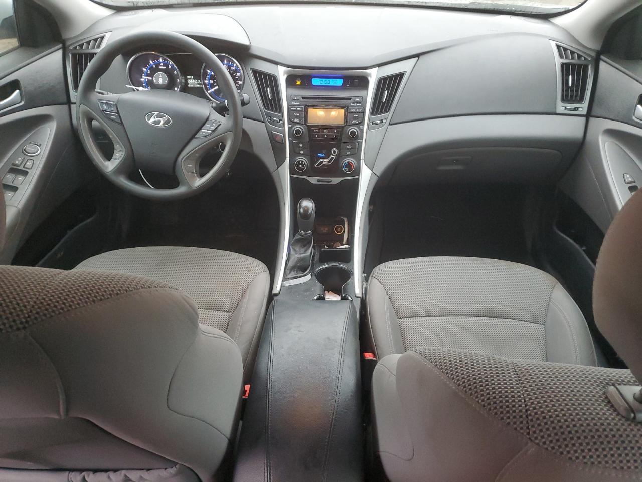 5NPEB4AC3DH768693 2013 Hyundai Sonata Gls