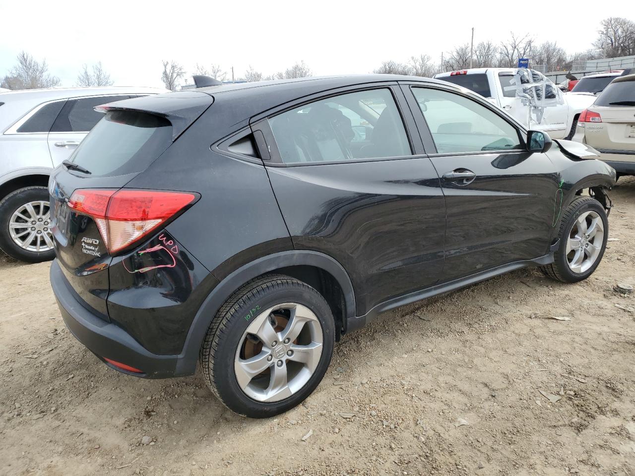 3CZRU6H37HG710088 2017 Honda Hr-V Lx