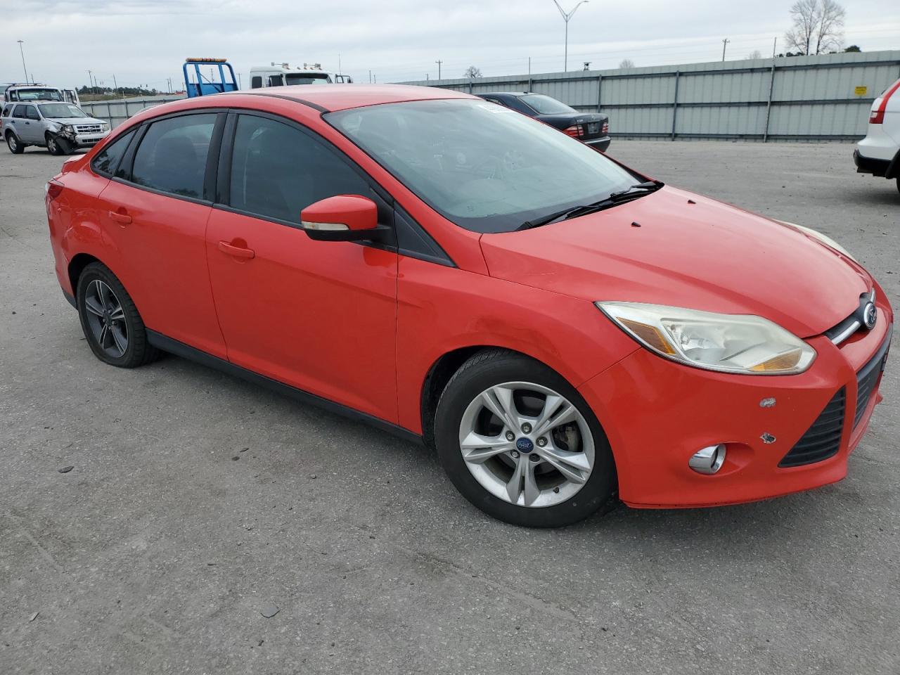 1FADP3F24EL409945 2014 Ford Focus Se