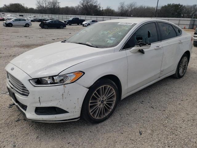 Lot #2524346985 2014 FORD FUSION SE salvage car