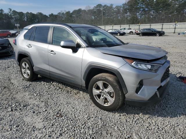 2020 TOYOTA RAV4 LE - JTMW1RFV5LD519220