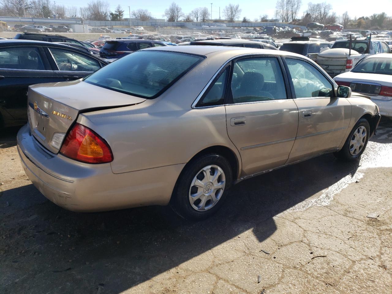 4t1bf28bx1u137915 4T1BF28BX1U137915 2001 Toyota Avalon Xl