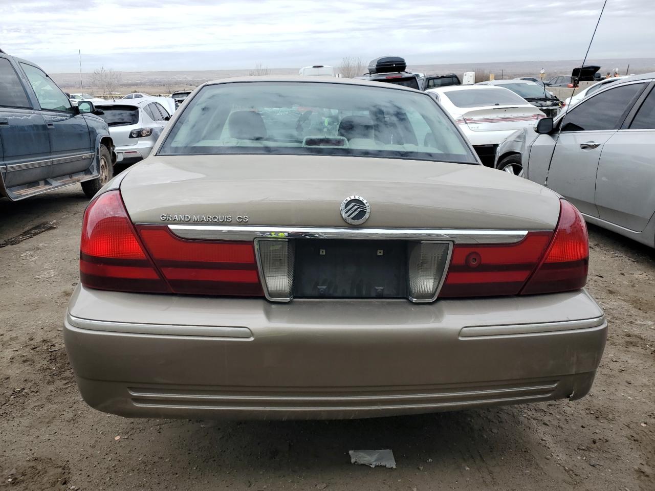 2MEFM74W25X616778 2005 Mercury Grand Marquis Gs