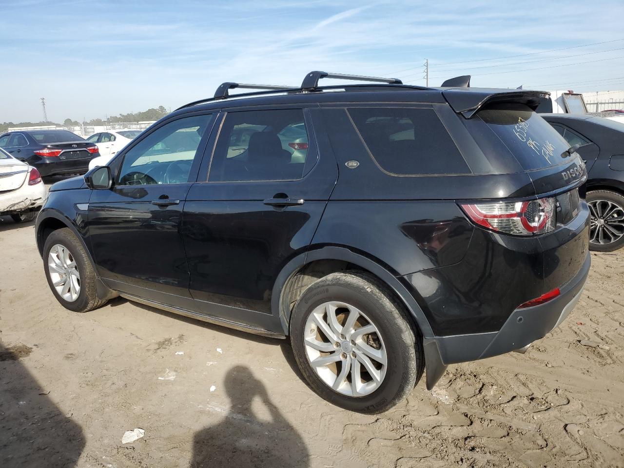 Lot #2339955451 2017 LAND ROVER DISCOVERY