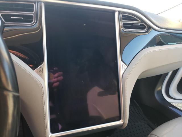2015 TESLA MODEL S 70 - 5YJSA1S11FF083854