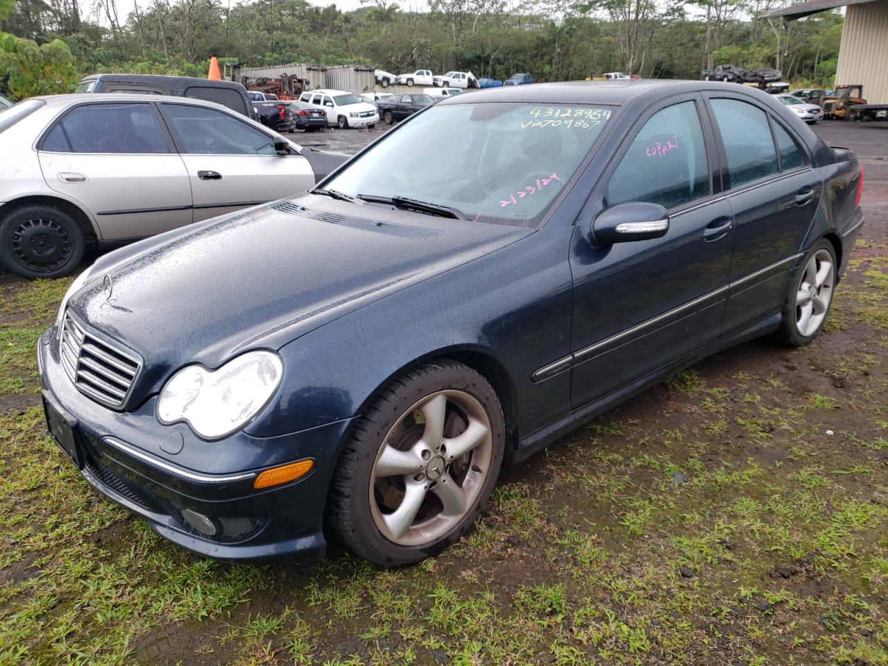  Salvage Mercedes-Benz C-Class