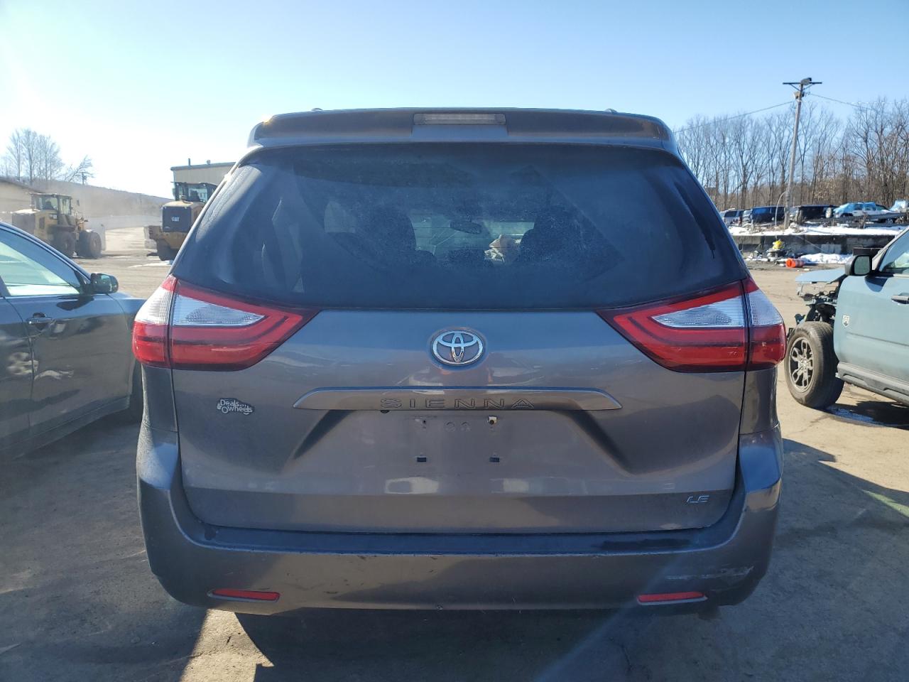 5TDKZ3DC5HS768523 TOYOTA All Models 2017