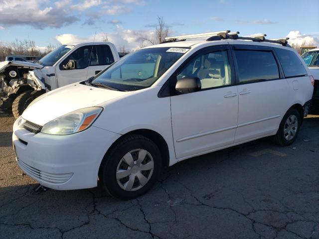 2004 Toyota Sienna CE