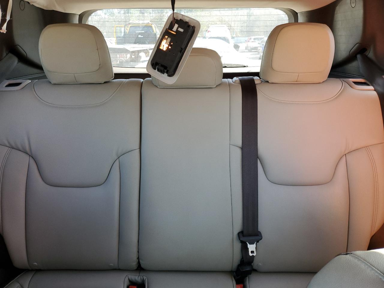 ZACCJABT7FPB22350 2015 Jeep Renegade Latitude