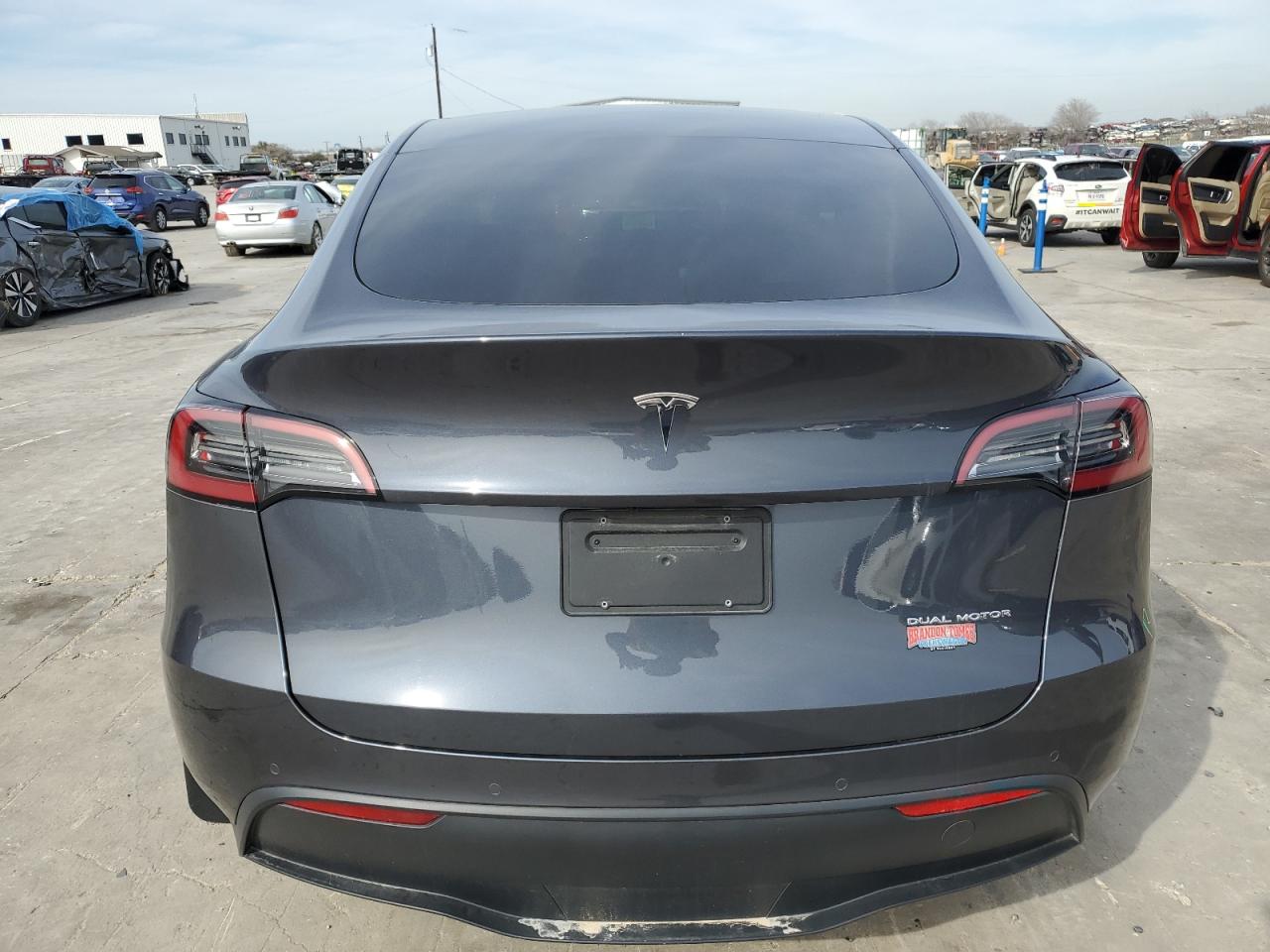 7SAYGDEE3NF315266 2022 Tesla Model Y