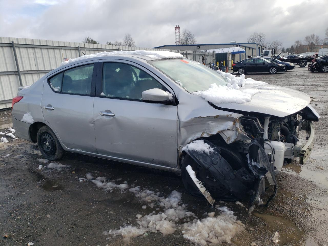 Lot #2766334383 2019 NISSAN VERSA S