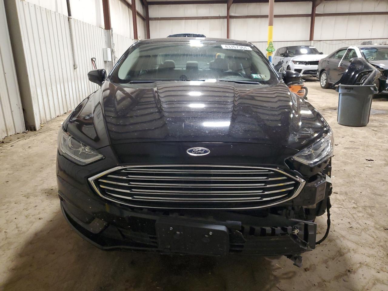 2018 Ford Fusion S vin: 3FA6P0G78JR118054