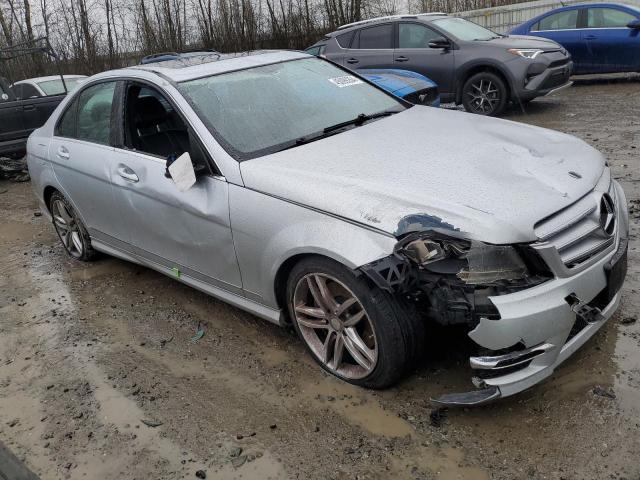 VIN WDDGF8AB0DR254133 2013 Mercedes-Benz C-Class, 3... no.4