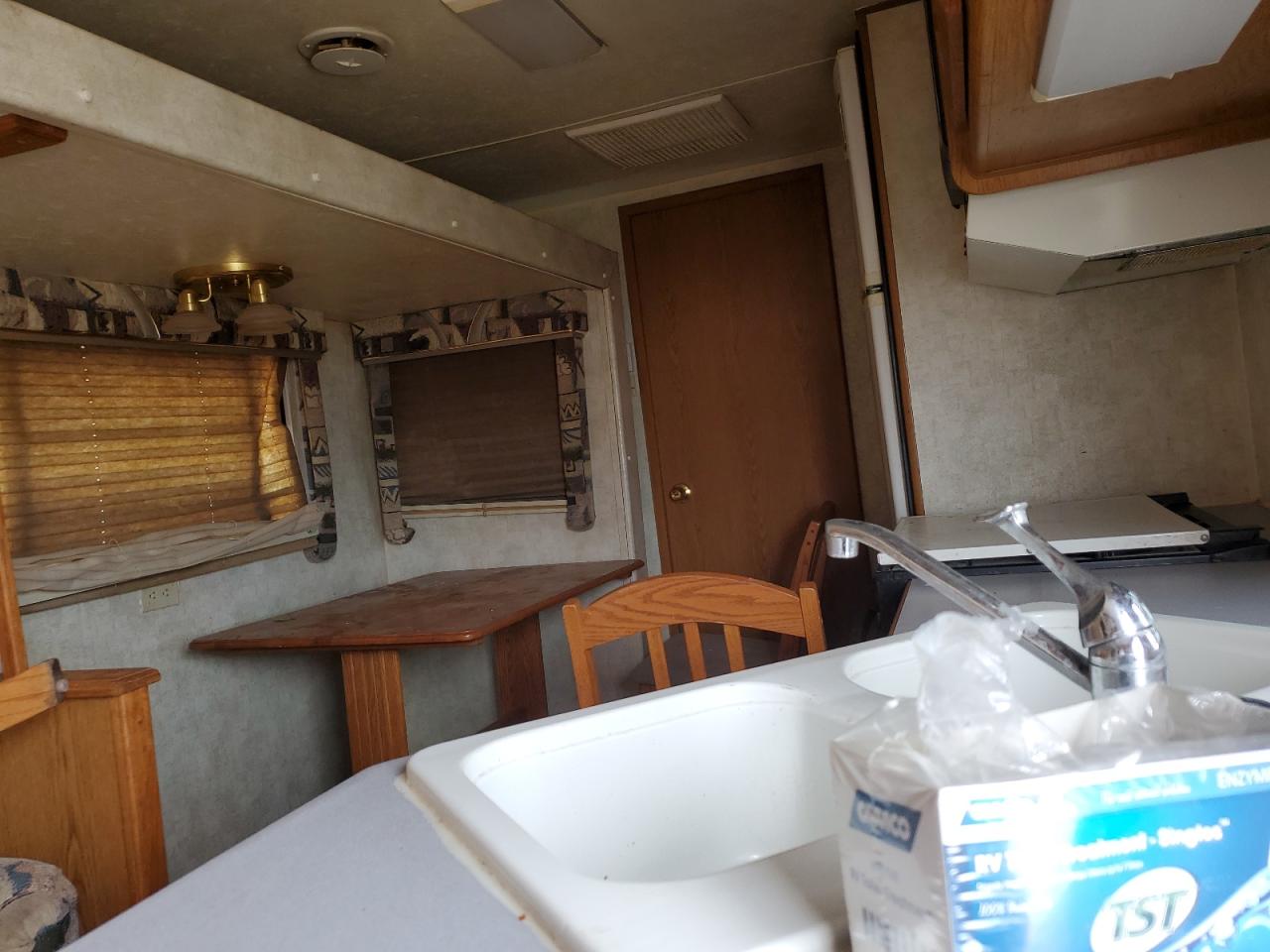 1UJBJ02R0W1SD0072 1998 Jayco Jayco