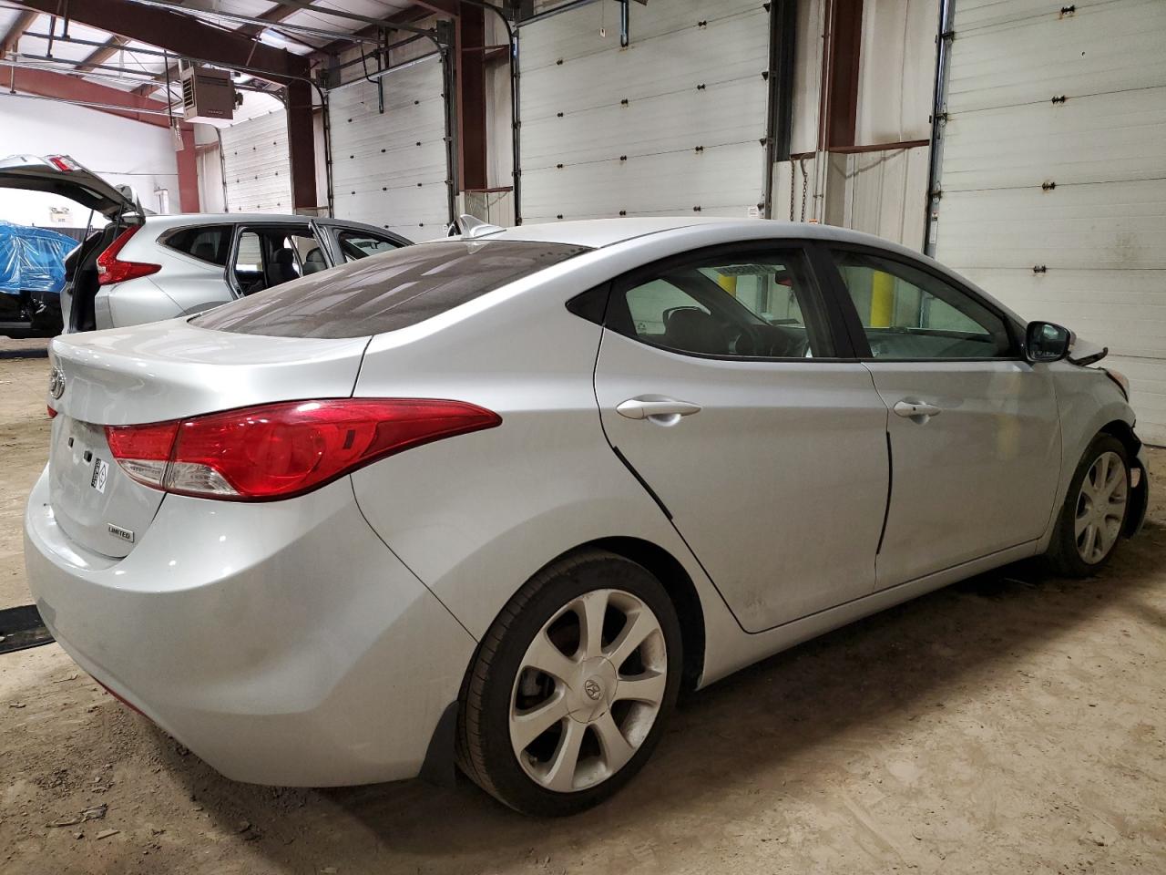 5NPDH4AE3DH192261 2013 Hyundai Elantra Gls