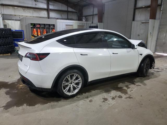 5YJYGDEE4MF304126 2021 TESLA MODEL Y-2