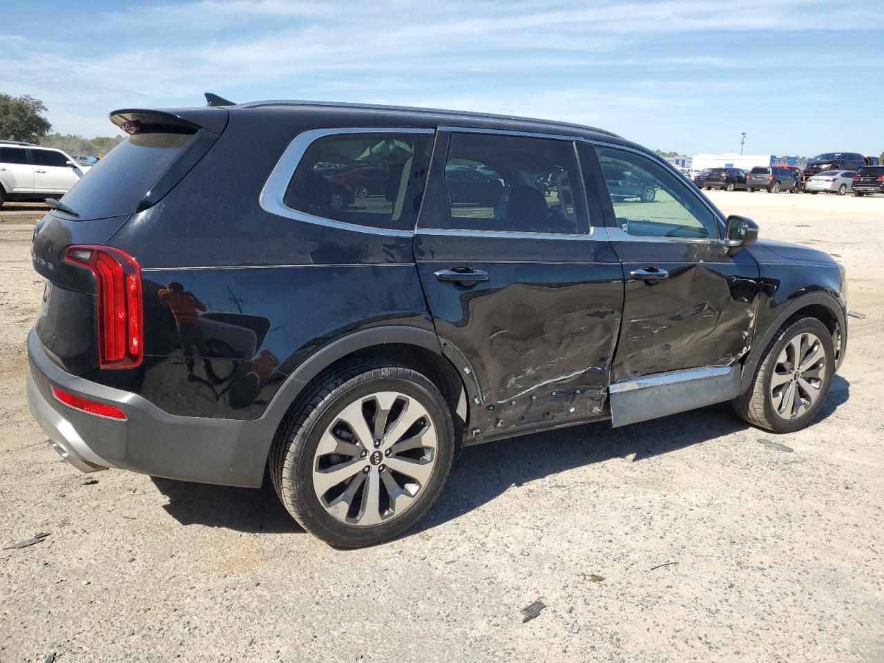 5XYP64HC1LG083438 2020 Kia Telluride S