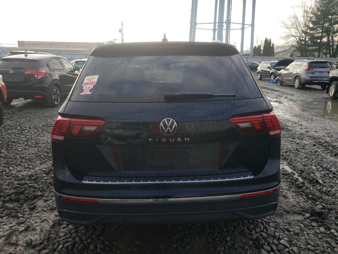 3VVRB7AX2PM065284 2023 Volkswagen Tiguan S