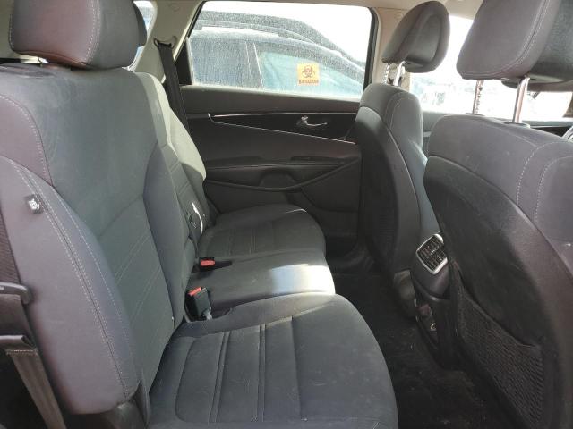2016 KIA SORENTO LX - 5XYPG4A56GG110244