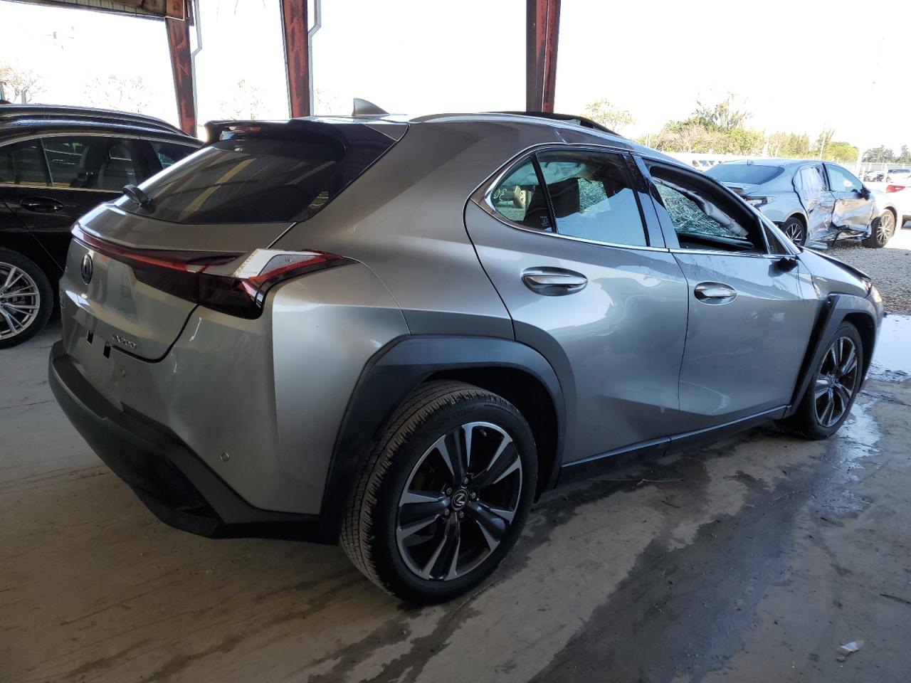 JTHY3JBH7K2010467 2019 Lexus Ux 200