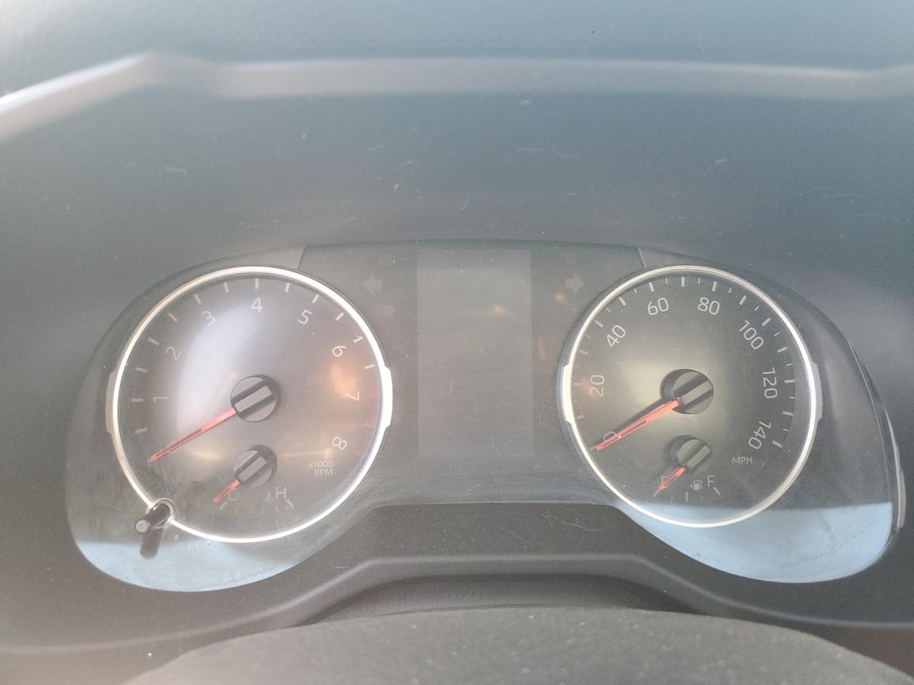 2T3P1RFV7NW277038 2022 Toyota Rav4 Xle