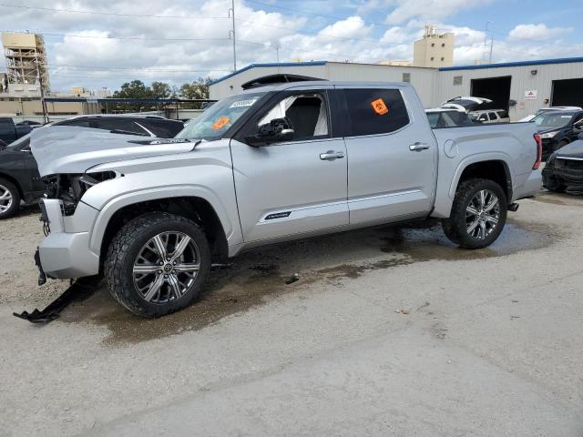 TOYOTA TUNDRA CRE