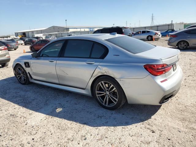 VIN WBA7J2C56JG938170 2018 BMW 7 Series, 740 XE no.2