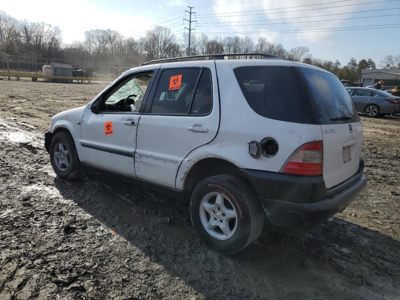 4JGAB54E3XA139055 1999 Mercedes-Benz Ml 320