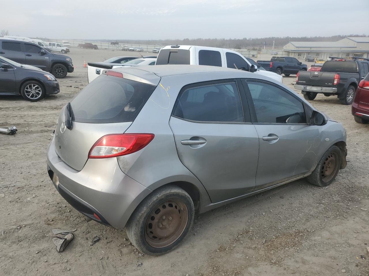 JM1DE1KY6D0159770 2013 Mazda Mazda2