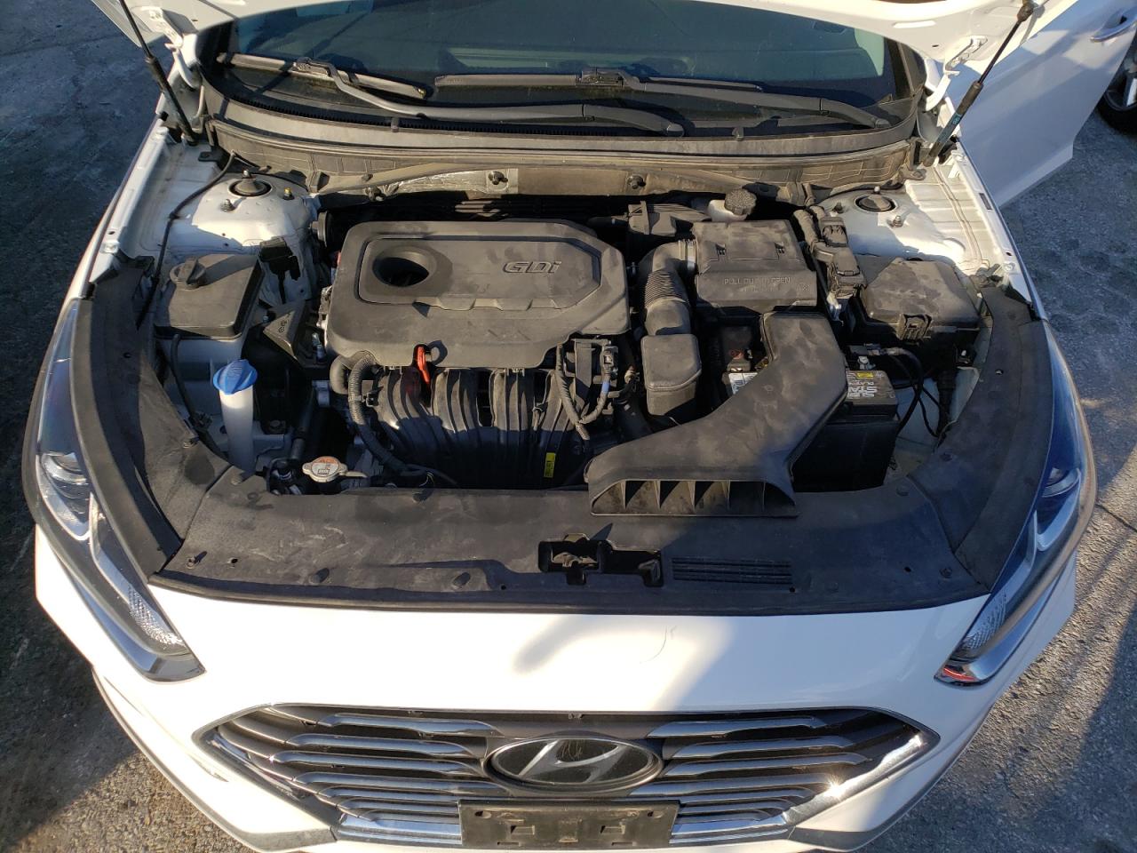 2018 Hyundai Sonata Sport vin: 5NPE34AF1JH644005