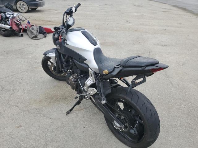 2017 YAMAHA FZ07 C JYARM06Y3HA003906
