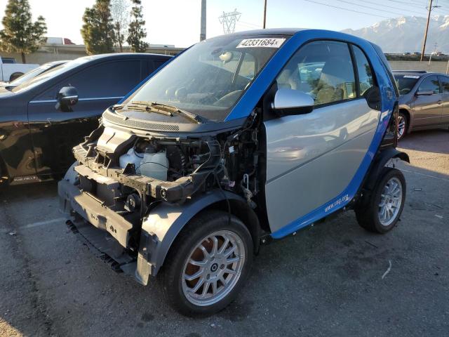 VIN WMEEJ9AA2EK731881 2014 SMART FORTWO no.1