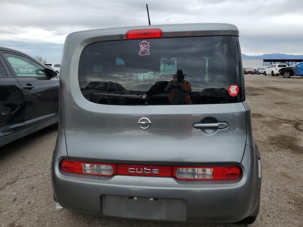 JN8AZ2KR7BT211137 2011 Nissan Cube Base