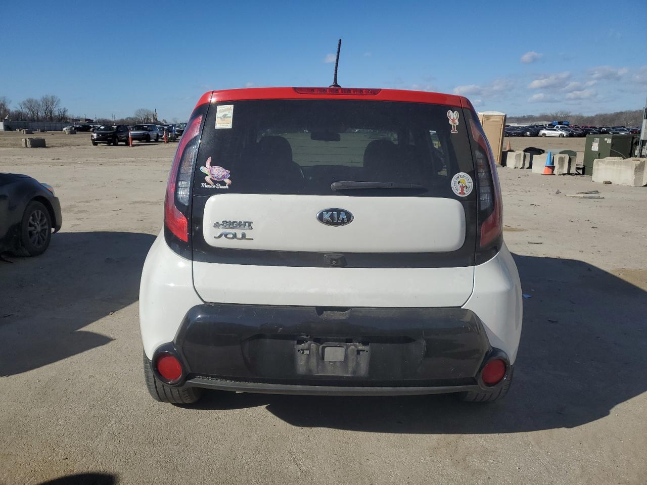 2016 Kia Soul + vin: KNDJP3A59G7298366