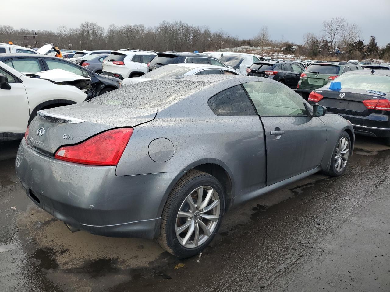 2013 Infiniti G37 vin: JN1CV6EL3DM981883