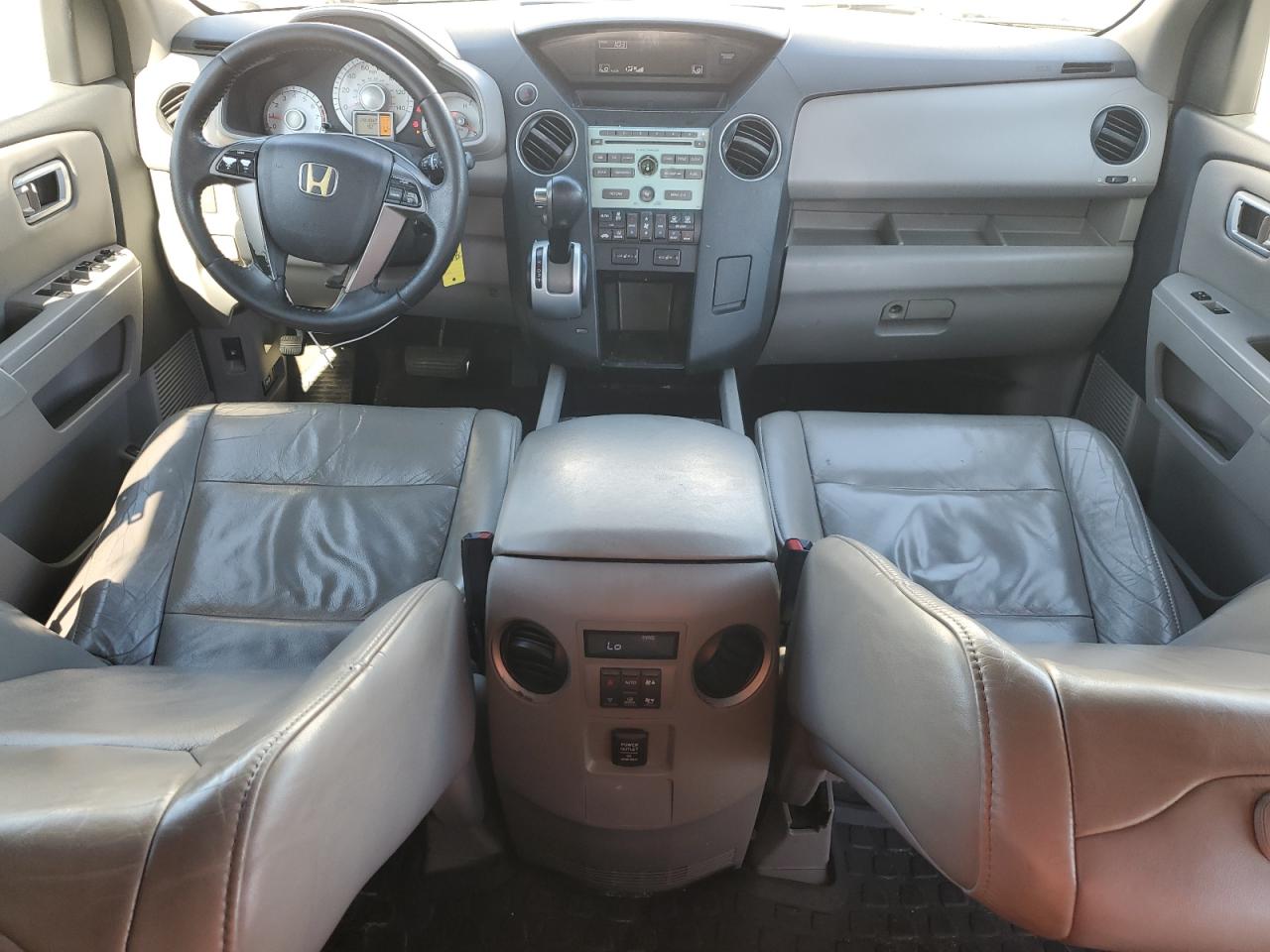 5FNYF3H52BB025537 2011 Honda Pilot Exl