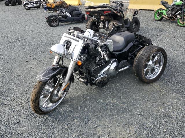 2016 HARLEY-DAVIDSON FLRT FREE 1HD1MCM11GB852951