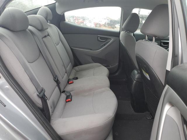 2015 HYUNDAI ELANTRA SE 5NPDH4AE7FH647325