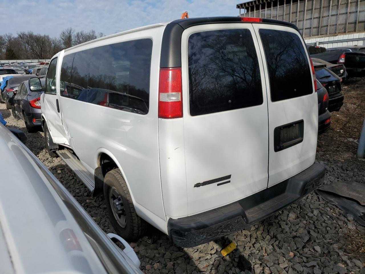 2015 CHEVROLET EXPRESS G3500 LT for Sale | NJ - SOMERVILLE | Wed. Feb ...