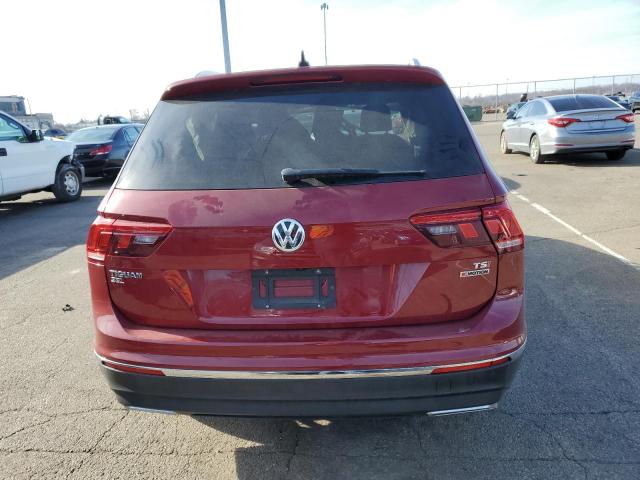 2018 VOLKSWAGEN TIGUAN SE - 3VV2B7AX3JM027393