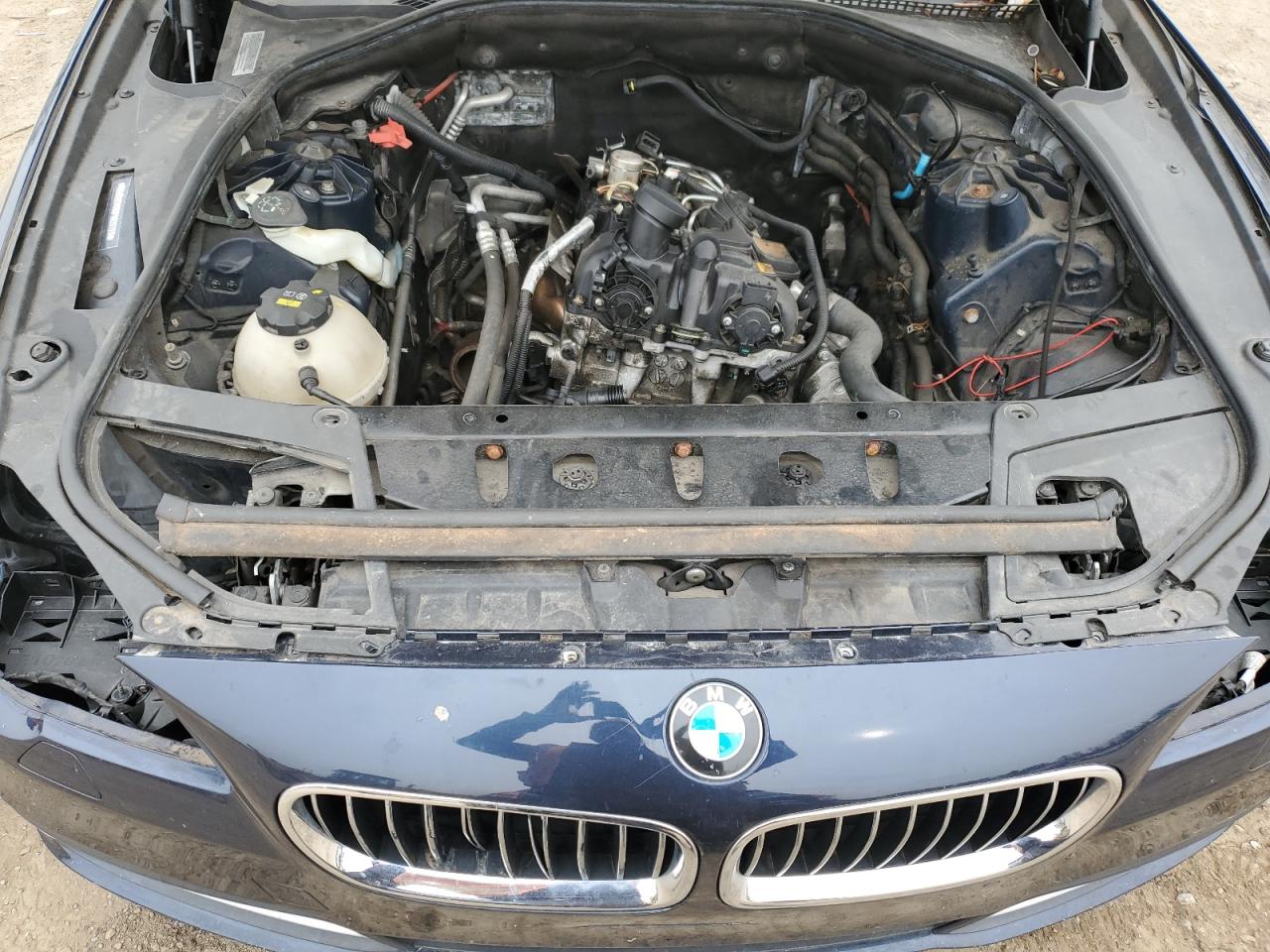 WBA5A7C5XFD622123 2015 BMW 528 Xi