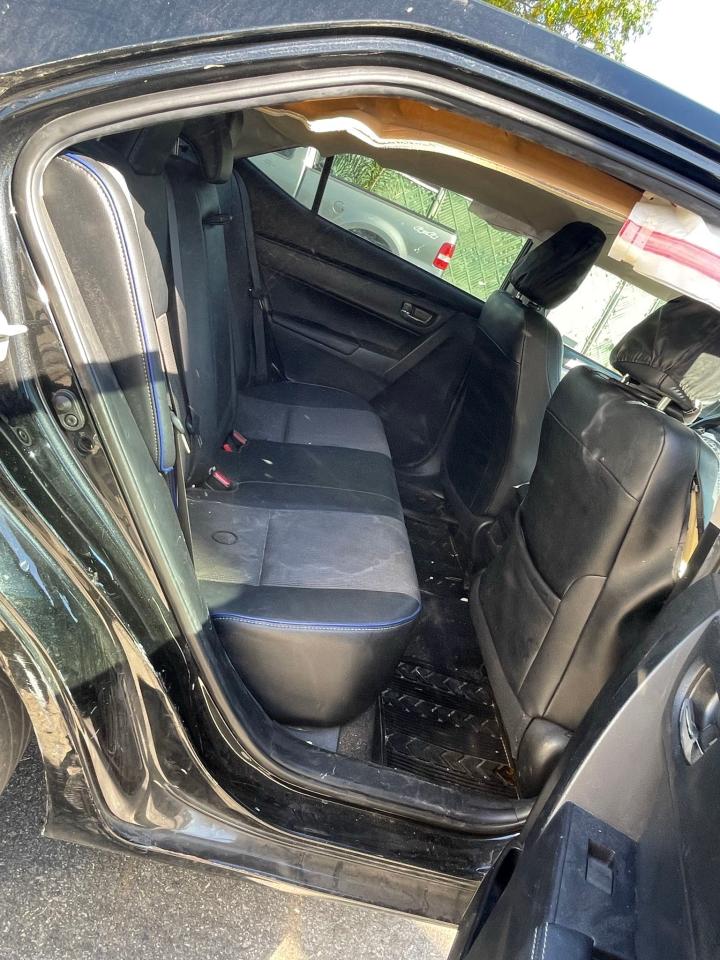 VIN: 2T1BURHE3KC129487 2019 TOYOTA COROLLA