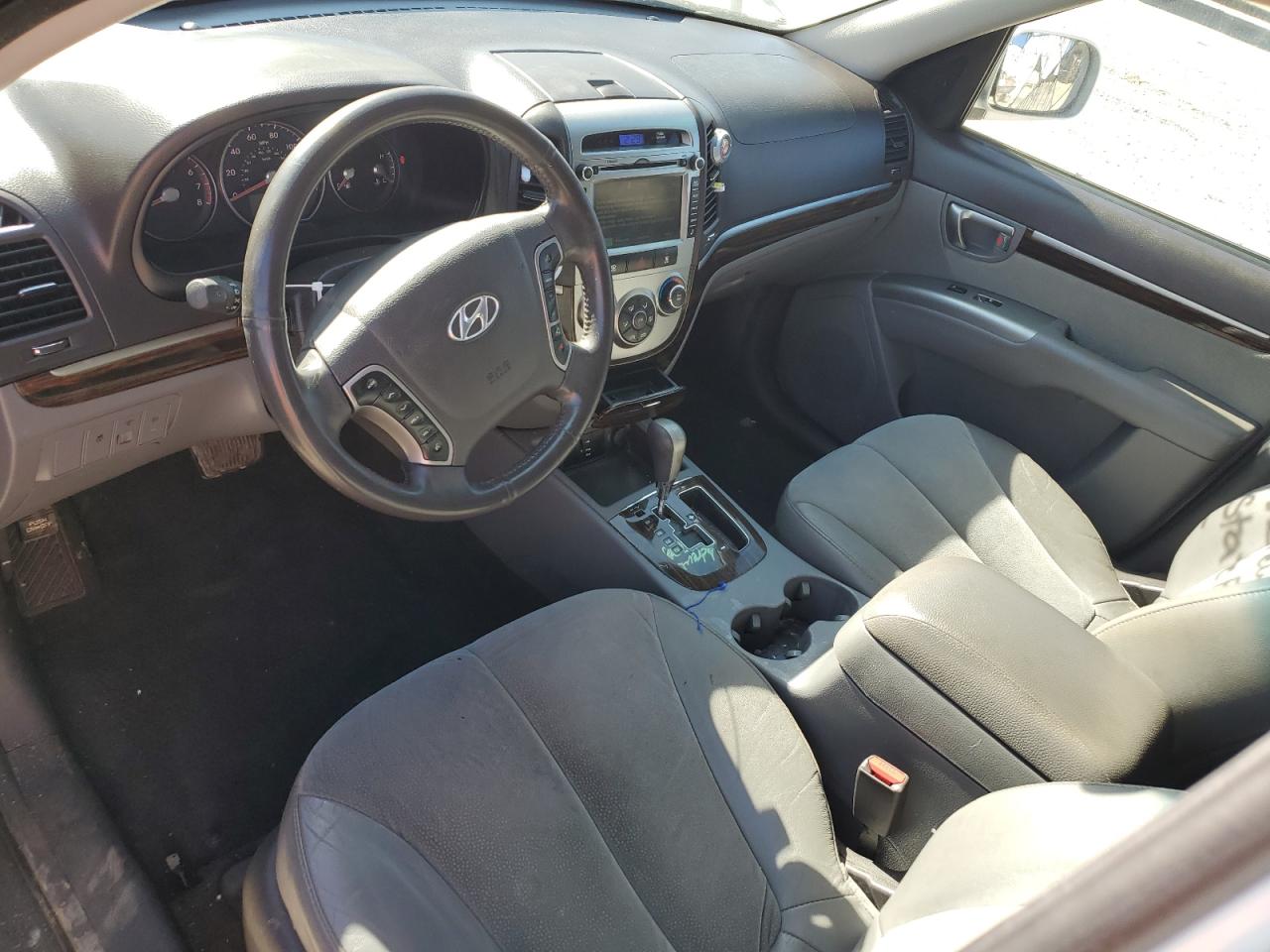 5XYZH4AG0BG076866 2011 Hyundai Santa Fe Se