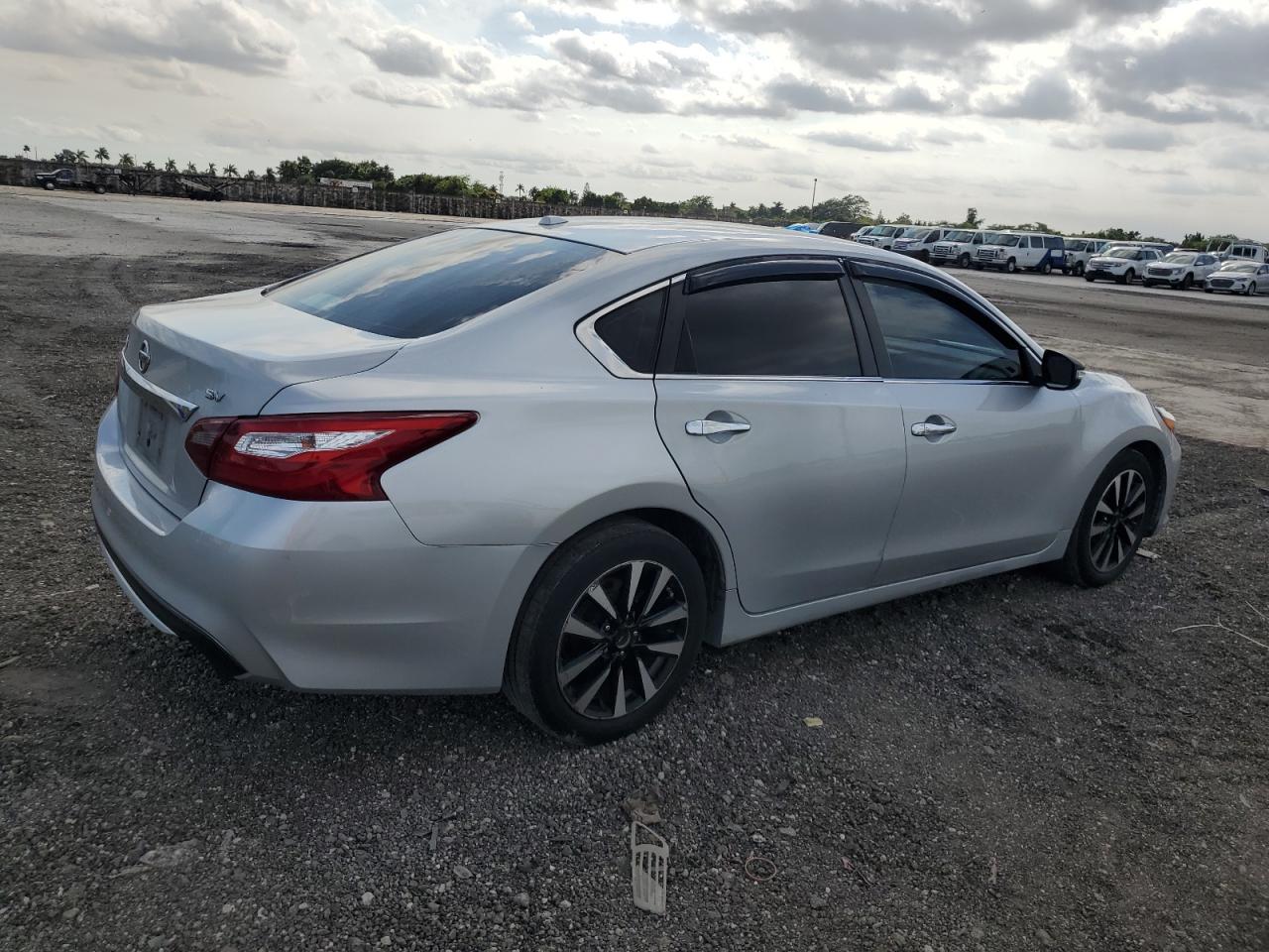 1N4AL3AP7JC130629 2018 Nissan Altima 2.5