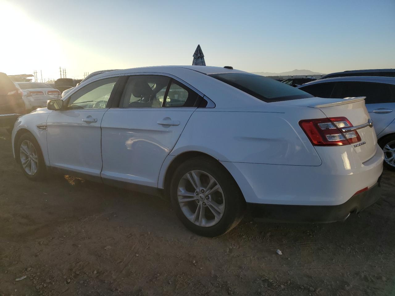 1FAHP2E87DG116257 2013 Ford Taurus Sel