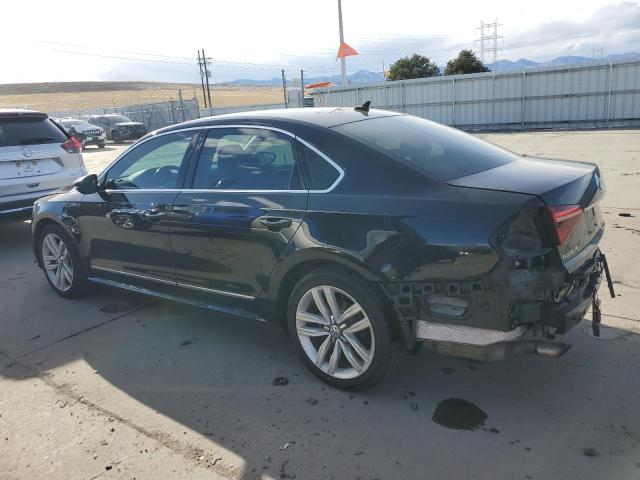 2017 VOLKSWAGEN PASSAT SE 1VWGT7A32HC009989